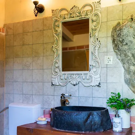 Paradise シベニク